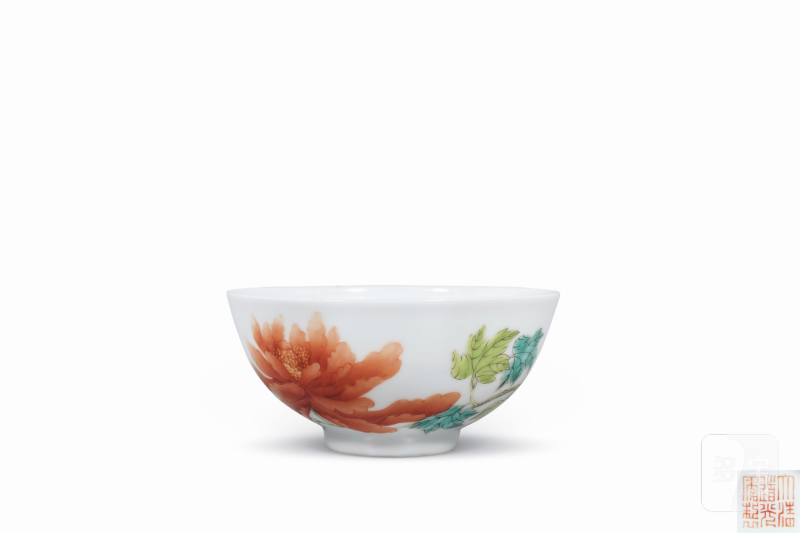 清道光 粉彩牡丹花卉杯